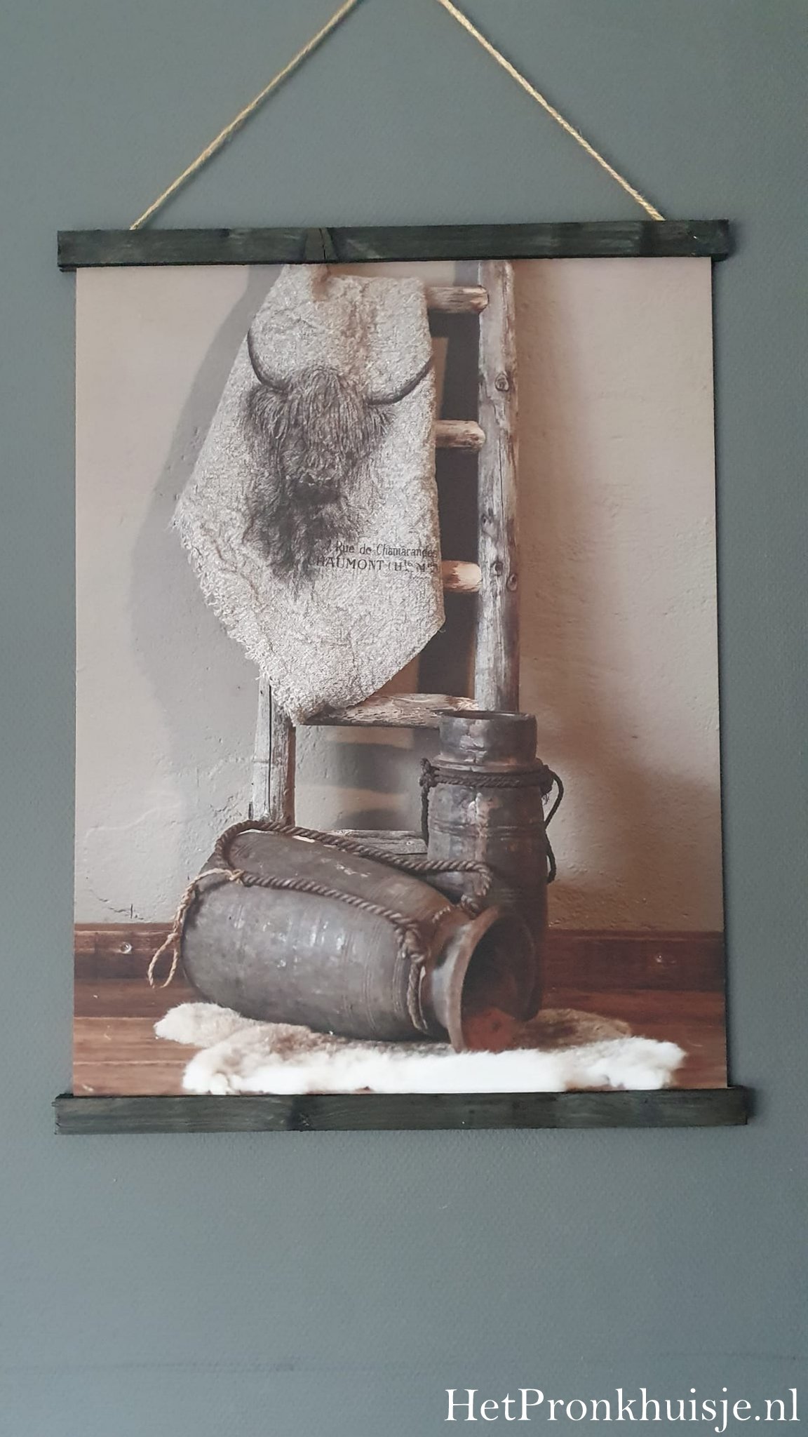 Wanddoek. Ladder met shabby doek. - Afbeelding 2