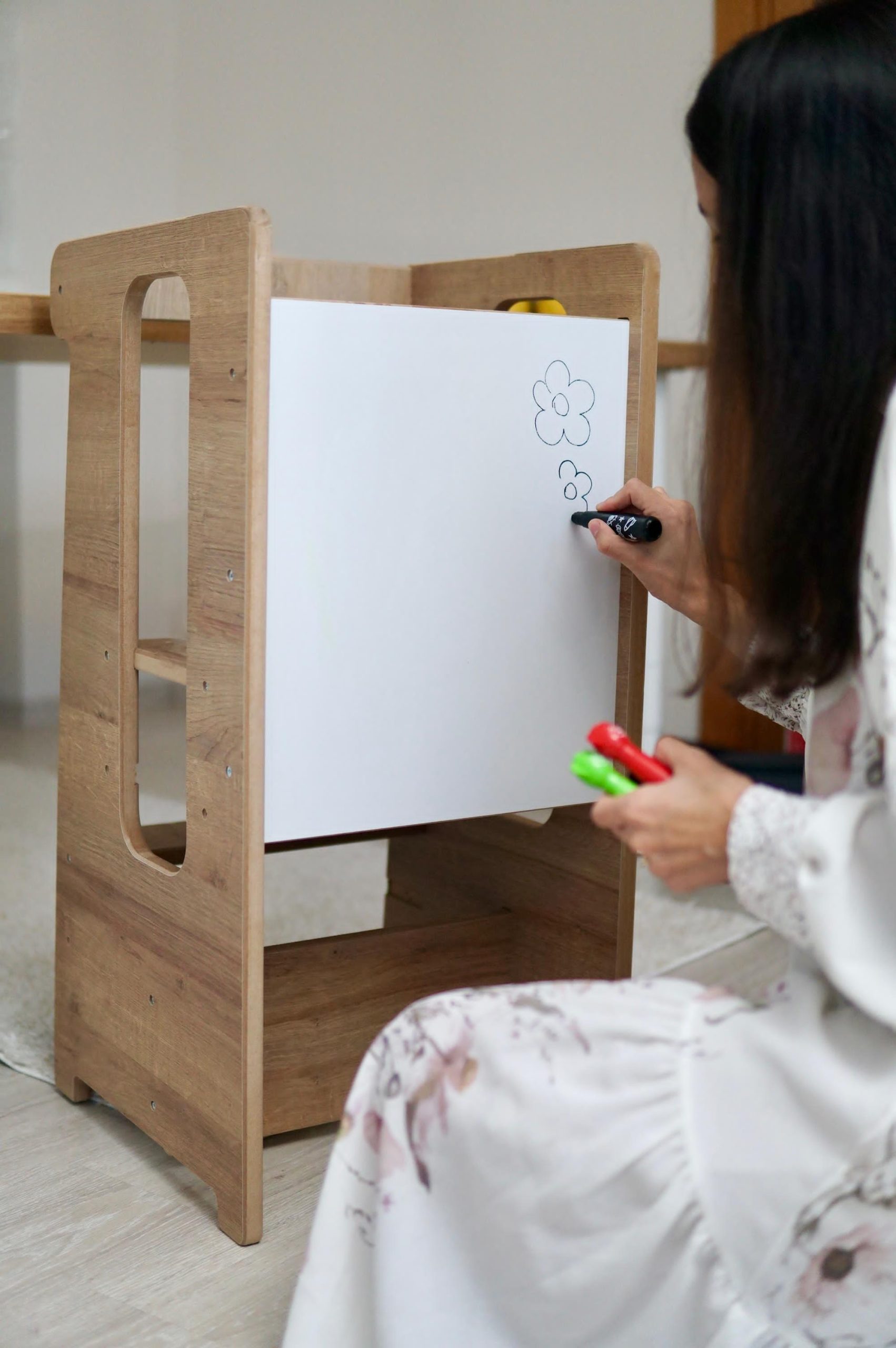 Montessori 3 in 1 Leertoren – Kindertafel – Krijtbord - Afbeelding 7